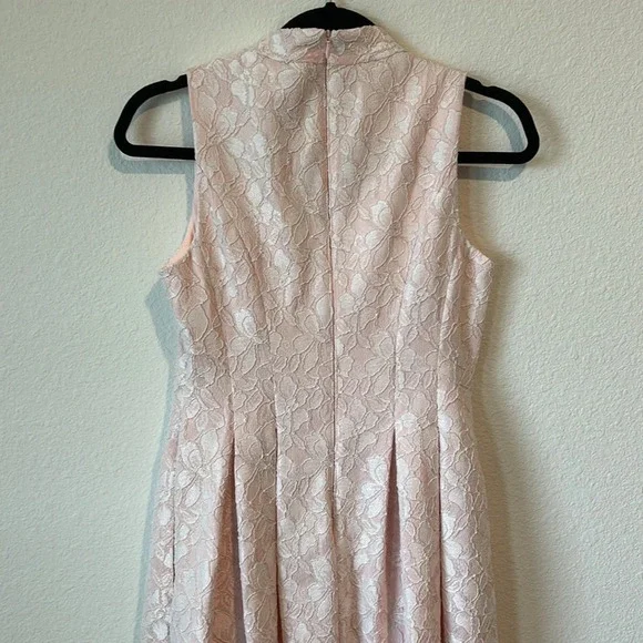 Vince Camuto pink bonded lace fit in flair summer dress. Size 4. - Picture 6 of 6